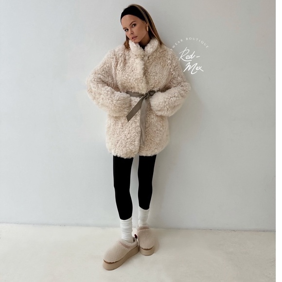 NWT REVERSIBLE LAMB FUR & SHEARLING JACKET, Ivory, size M. Relaxed/oversize fit - Picture 17 of 17